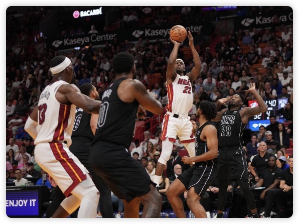 希罗27分巴特勒20+7 大桥21分篮网送热火四连败
