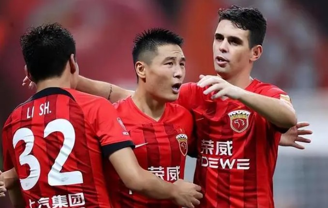 武磊2射1传古斯塔沃双响 海港两送大礼5-2亚泰