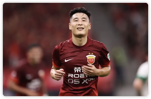 武磊戴帽+倒钩神仙球 10人海港3-1浙江豪取10连胜