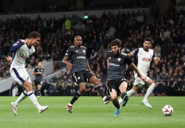 3-0,10人热刺迎欧联开门红,英格兰国脚1传1射,孙兴慜造进球