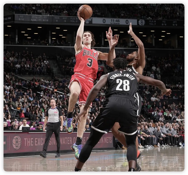 托马斯32分武切维奇28+11 篮网120-112险胜公牛