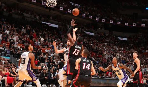 福克斯28+6巴特勒27分 小萨准绝杀国王胜热火