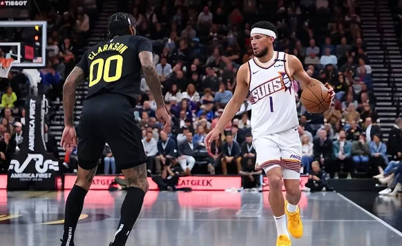NBA杯-布克31分 比尔24分 科林斯29+11 太阳击败爵士