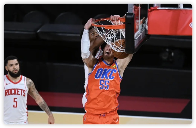 亚历山大32+8+6太子12分 雷霆擒火箭挺进NBA杯决赛 