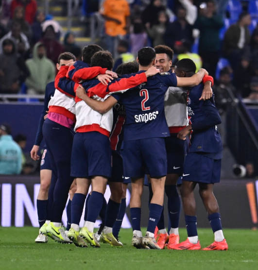 登贝莱补时推空门完成绝杀 巴黎1-0摩纳哥夺冠 