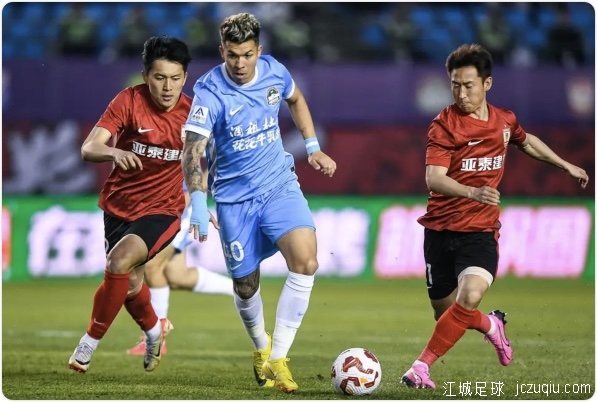 新帅首胜！河南1-0亚泰终结3连败 亚泰4连败继续垫底 钟义浩制胜