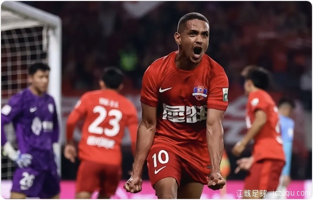 还有希望!中超-罗德里格造乌龙绝平 梅州连扳两球2-2大连