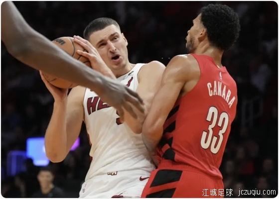 杨瀚森未登场 开拓者不敌热火 约维奇29+9+7 阿夫迪亚33+11+8