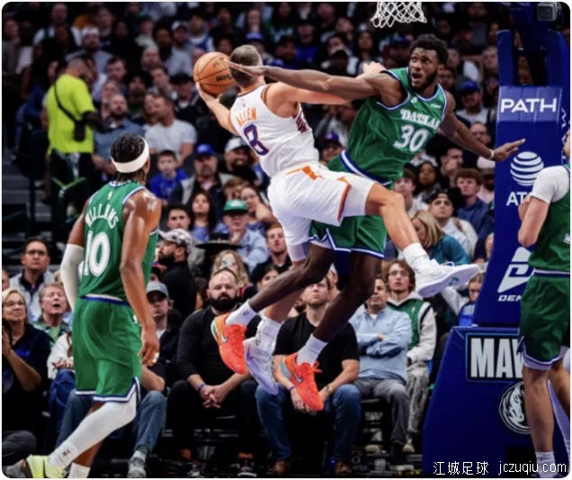 太阳力克独行侠迎4连胜 布克26+9 阿伦23分 弗拉格16+6+6