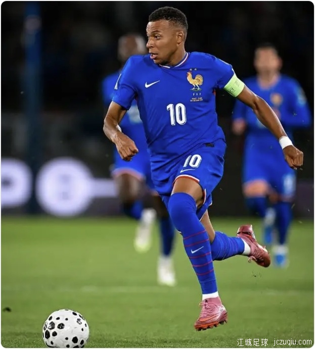 姆巴佩2射1传埃基蒂克破门 法国4-0乌克兰出线 