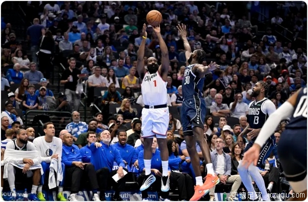 哈登41分14篮板11助攻 快船双加时险胜独行侠