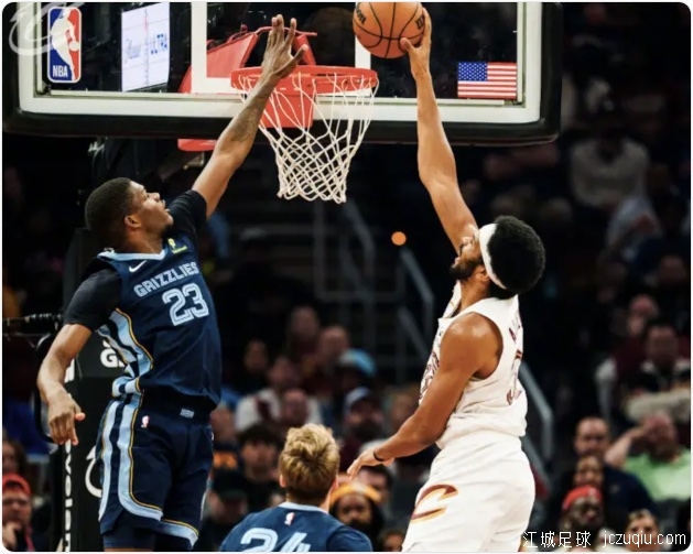 骑士逆转灰熊!米切尔30+5末节大爆发,莫兰特伤退,韦德全队第一