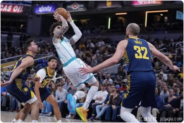 步行者三人20+胜黄蜂终结八连败 克尼佩尔28+8+7 鲍尔21中5