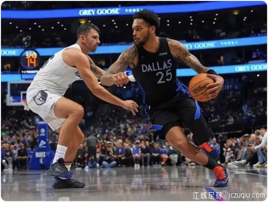 阿尔达马20+8+4汤普森空砍22分 灰熊胜独行侠