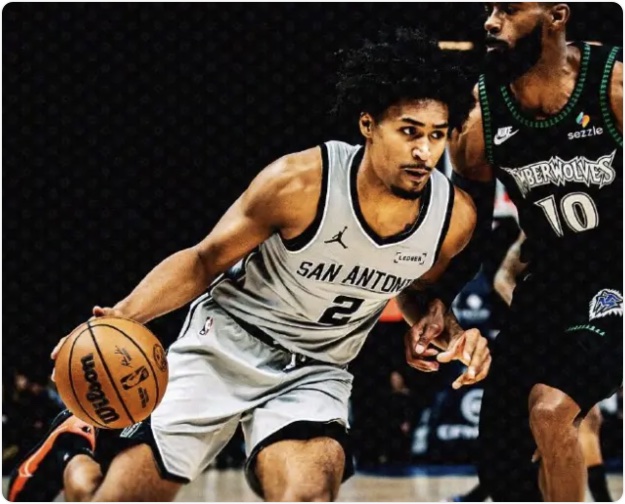 12月01日 NBA常规赛 马刺vs森林狼 全场录像回放