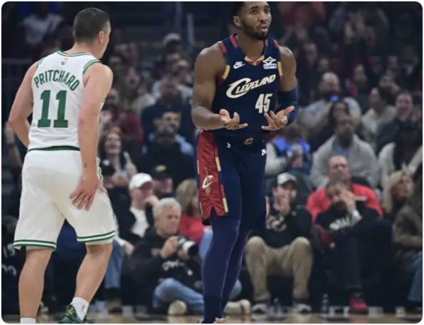 12月01日 NBA常规赛 凯尔特人vs骑士 全场录像回放