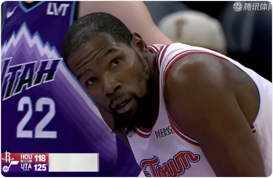 12月02日 NBA常规赛 火箭vs爵士 全场录像回放