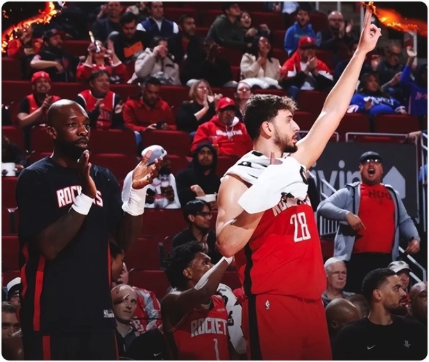 12月04日 NBA常规赛 国王vs火箭 全场录像回放