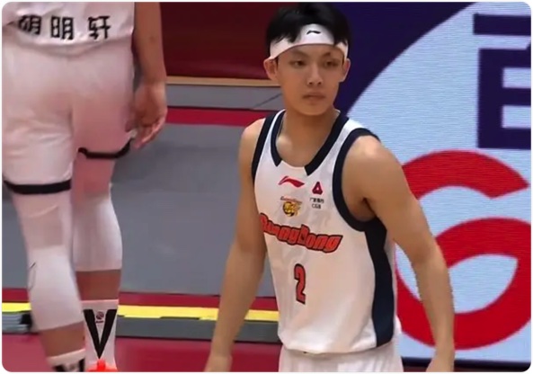 12月16日 CBA常规赛 浙江vs广东 全场录像回放