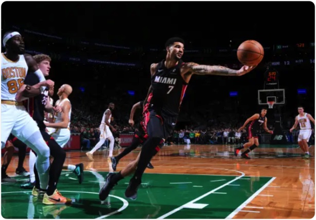 12月20日 NBA常规赛 热火vs凯尔特人 全场录像回放