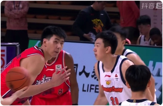 12月21日 CBA常规赛 广东vs青岛 全场录像回放