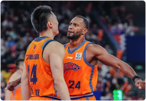 12月25日 CBA常规赛 上海vs江苏 全场录像