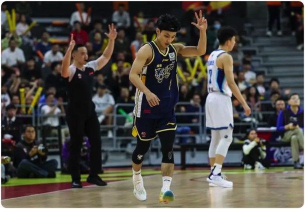12月26日 CBA常规赛 广东vs山东 全场录像回放