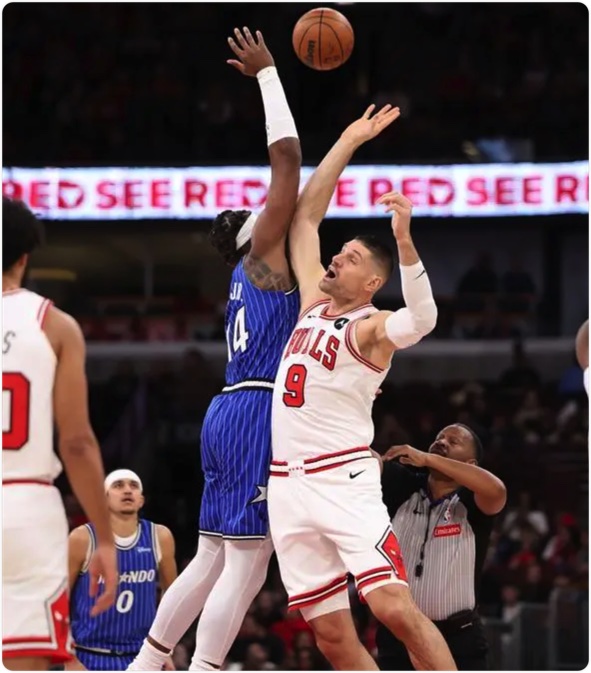 01月03日 NBA常规赛 魔术vs公牛 全场录像回放