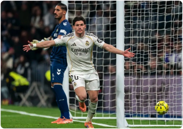 01月09日 西班牙超级杯半决赛 马德里竞技vs皇家马德里 全场录像回放