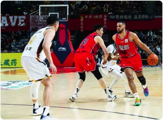 01月10日 CBA常规赛 广州vs四川 全场录像回放