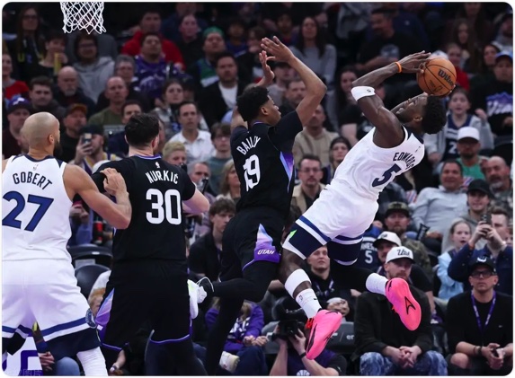 01月21日 NBA常规赛 森林狼vs爵士 全场录像回放