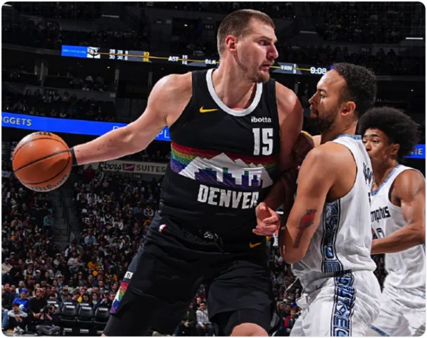 02月12日 NBA常规赛 灰熊vs掘金 全场录像回放