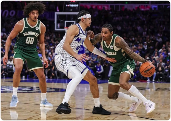 02月12日 NBA常规赛 雄鹿vs魔术 全场录像回放