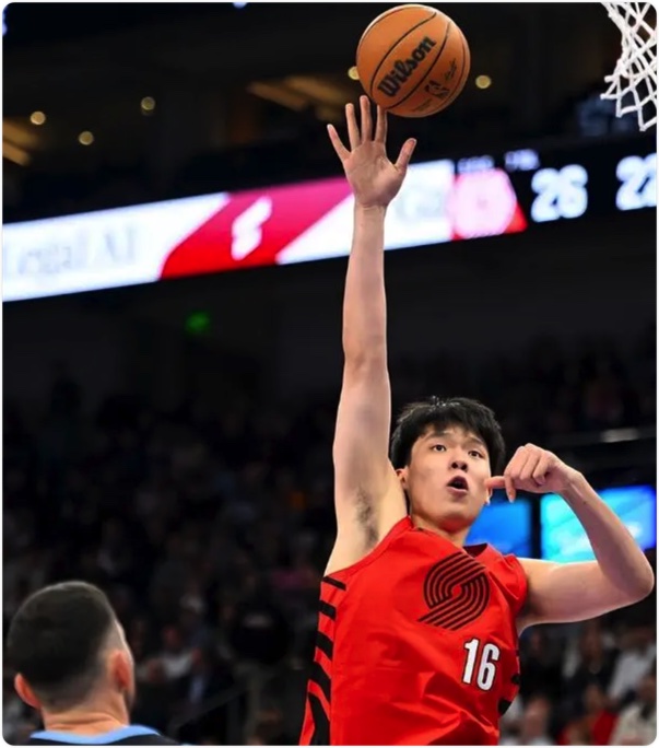 02月13日 NBA常规赛 开拓者vs爵士 全场录像回放