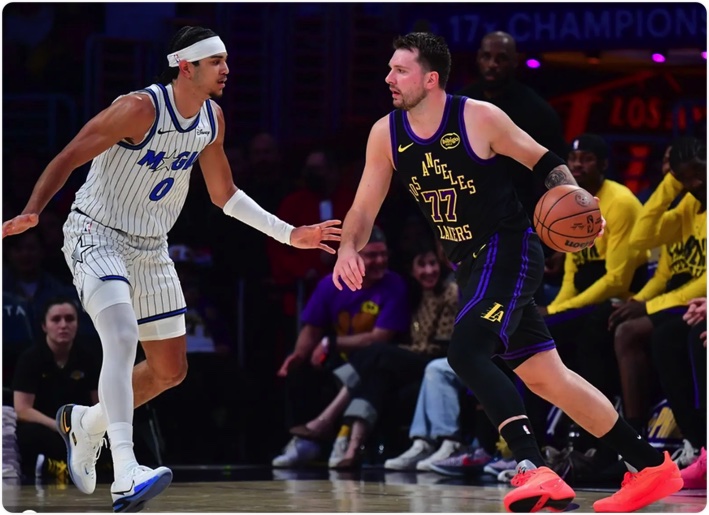 02月25日 NBA常规赛 魔术vs湖人 全场录像回放