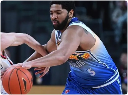 03月11日 CBA常规赛 新疆vs广东 全场录像回放