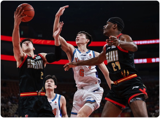 03月20日 CBA常规赛 深圳vs新疆 全场录像回放